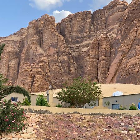 Vila الجوهرة Diamond Plus Al Ula Exteriér fotografie