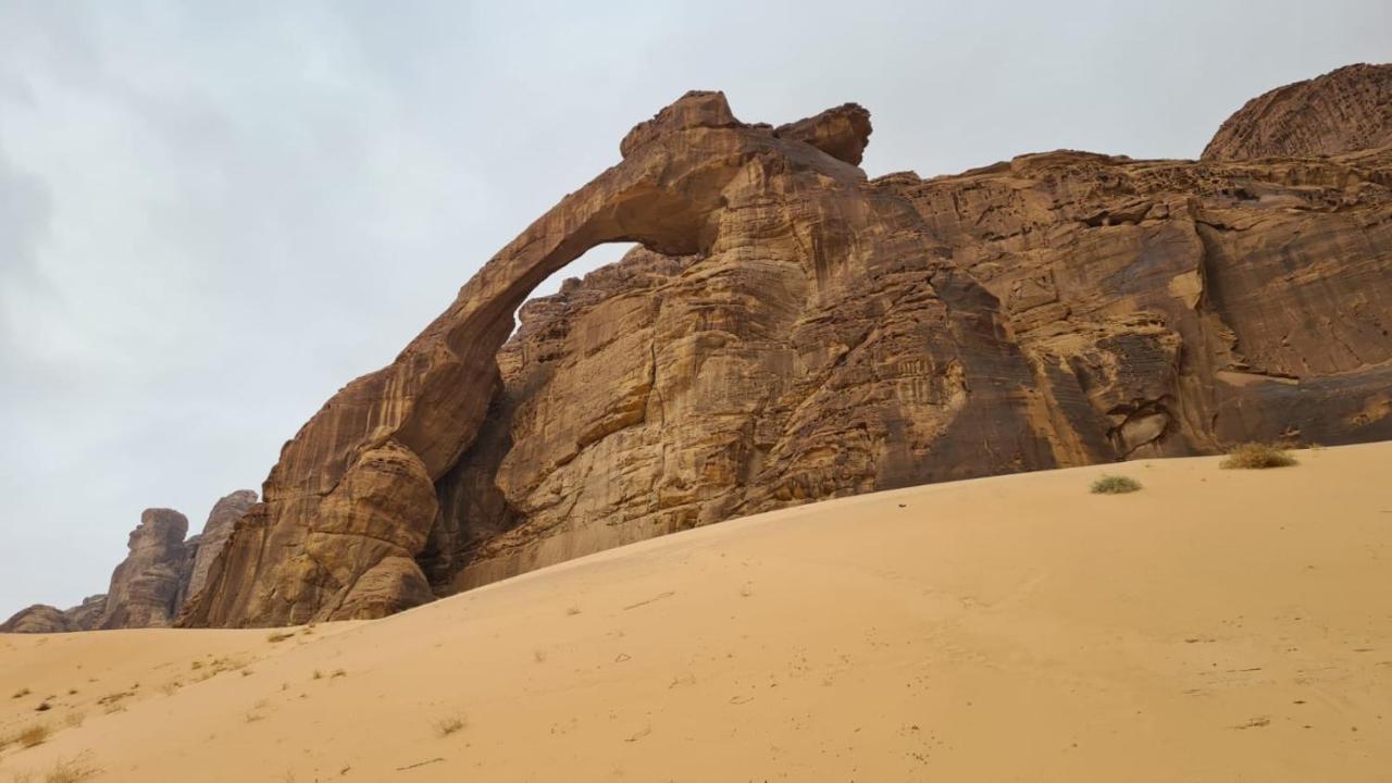 Vila الجوهرة Diamond Plus Al Ula Exteriér fotografie