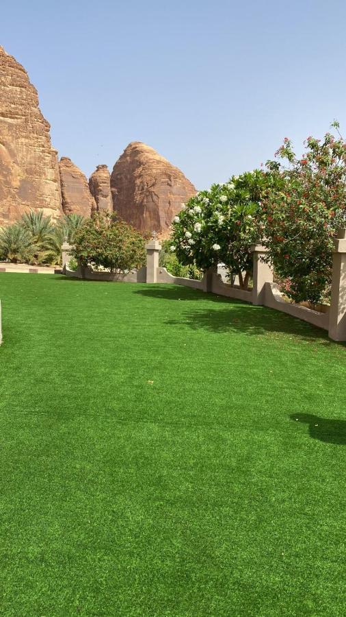 Vila الجوهرة Diamond Plus Al Ula Exteriér fotografie